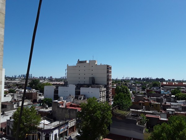 VENTA DEPTO EN AVELLANEDA