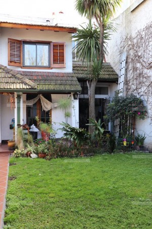 VENTA DE CASA 6 AMB V. DOMINICO