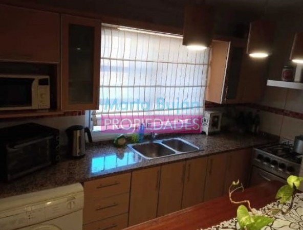 VENTA DE CASA EN AVELLANEDA