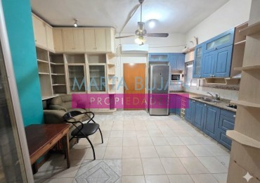 VENTA CASA EN PLANTAS. ESTANISLAO DEL CAMPO 1086-DOCK SUD